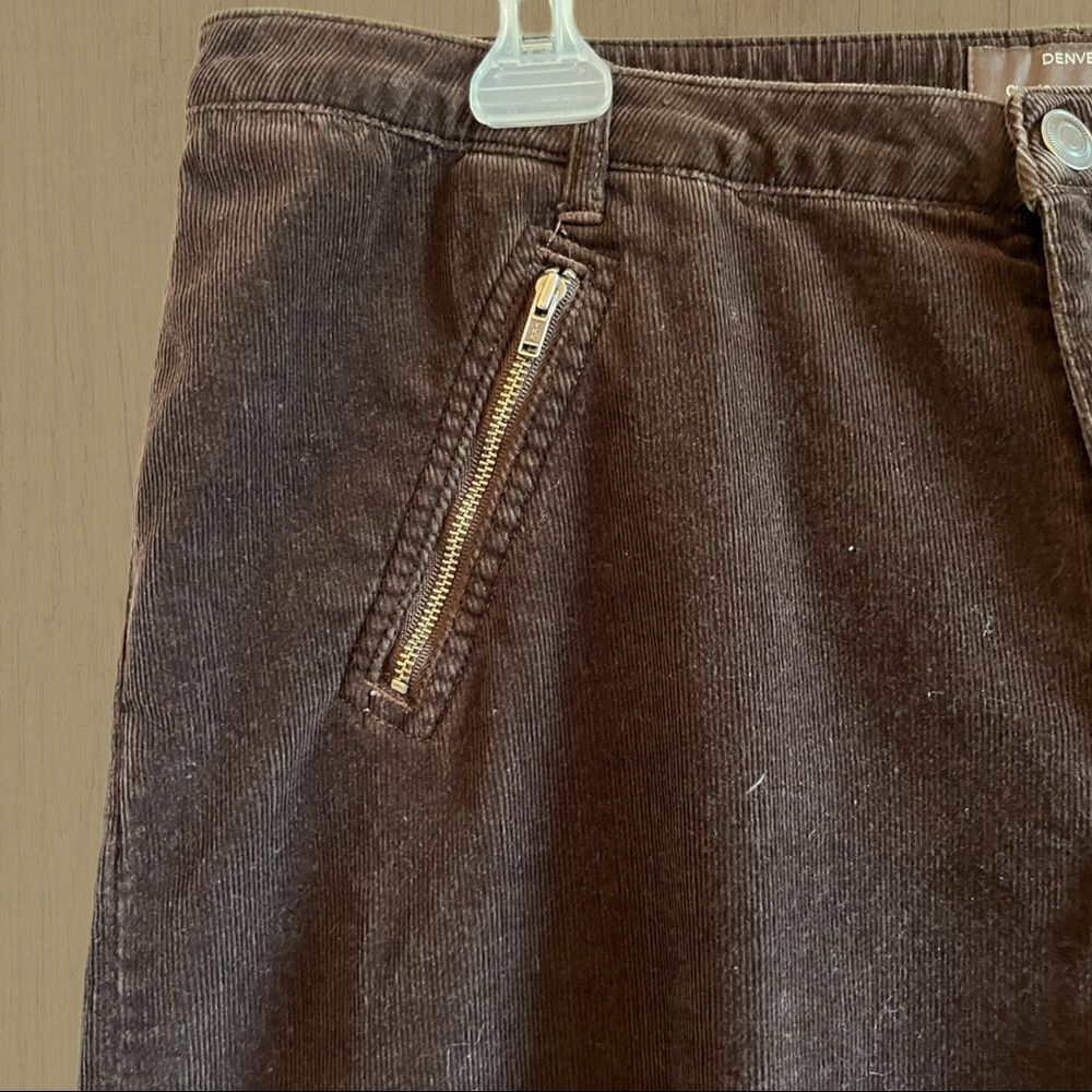 Vintage 90s mid rise wide leg brown corduroy pants - Picture 3 of 8